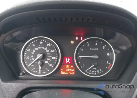 2011 BMW X5 xDrive35I/xDrive35I Premium/xDrive35I Sport Activity z USA, uszkodzony, nr VIN 5UXZV4C56BLL58114